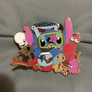 Disney jumbo stitch enamel pin